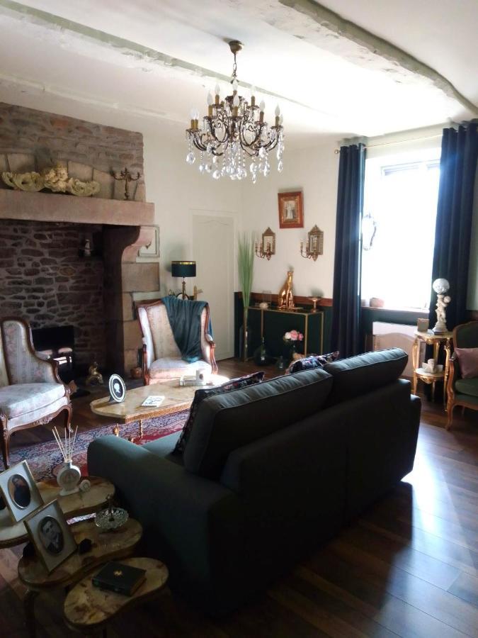 La Menardiere "Tranquilitatis" Chambre Double Petit Dejeuner Compris Corseul Exteriör bild