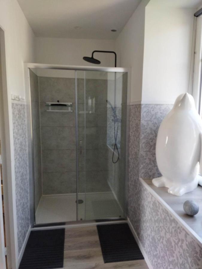 La Menardiere "Tranquilitatis" Chambre Double Petit Dejeuner Compris Corseul Exteriör bild
